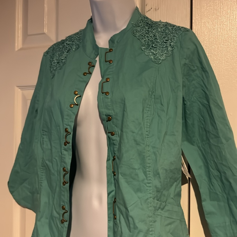 Blue Top - Picture 2 of 4